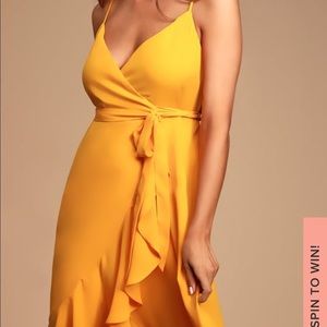 NWT Lulu’s Wrap MIDI Dress